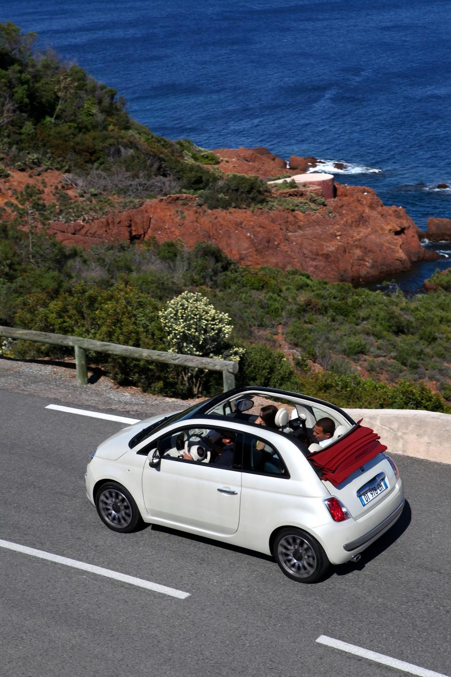  Fiat 500C 2009 года  (фото 134 из 140)
